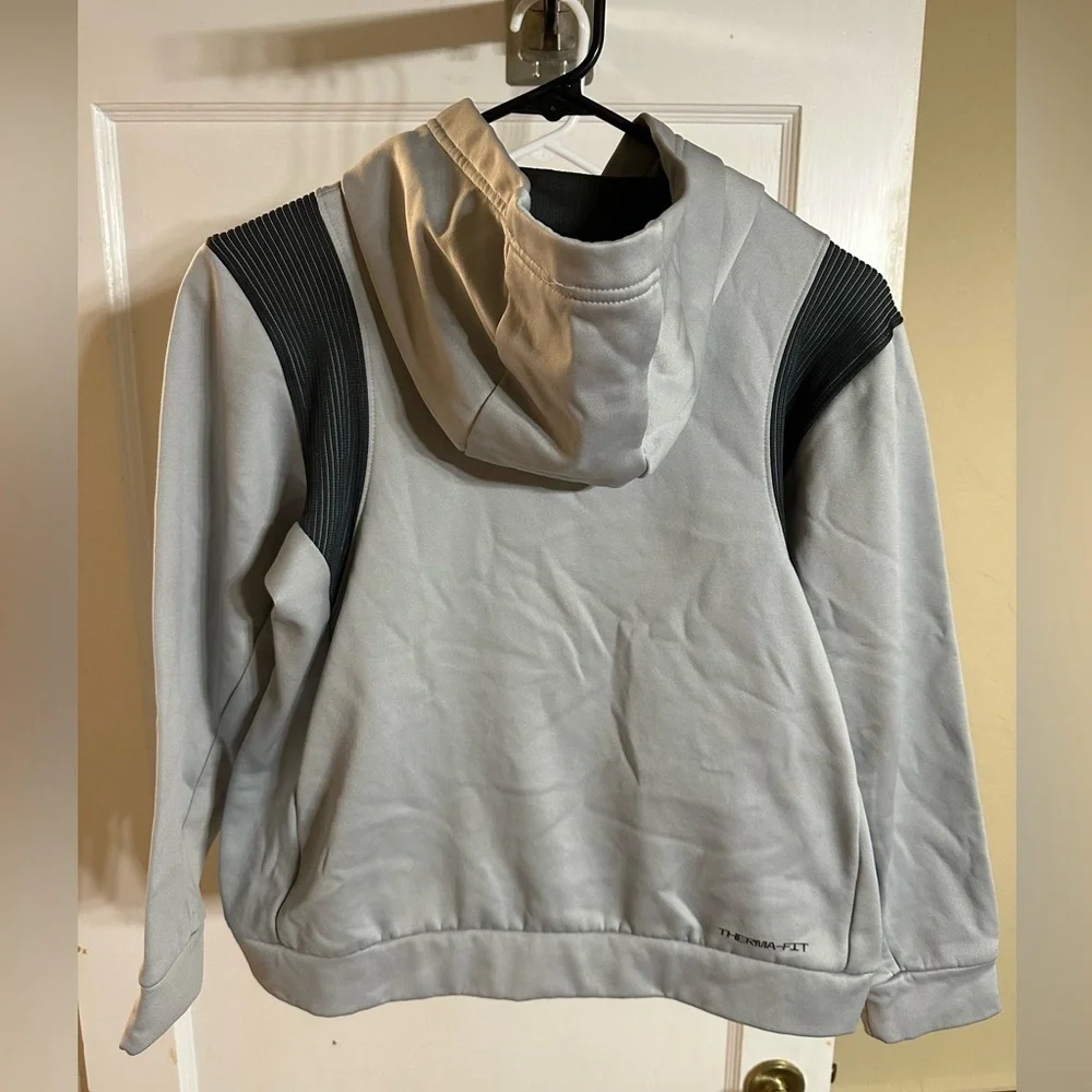 Kids Nike Gray Hoodie with Black Logo - Picture 4 of 12